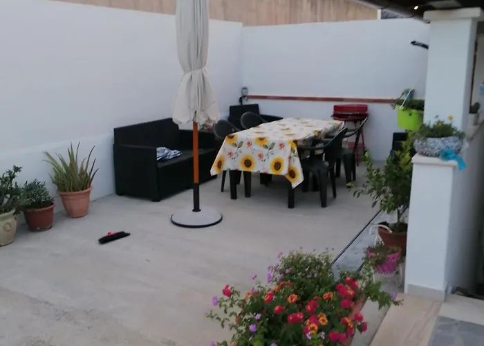 Smeralda House